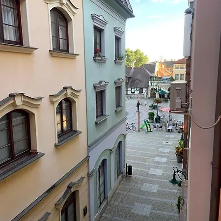 Apartman Mirabell * Komárno